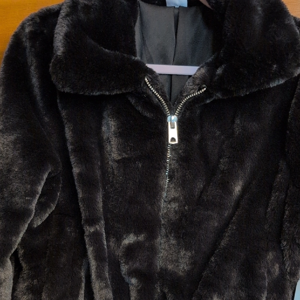 No Boundaries Black Faux Fur Jacket - Picture 3 of 6